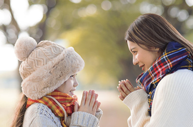 Thawing Frozen Extremities: The Science Behind Reusable Hand Warmers